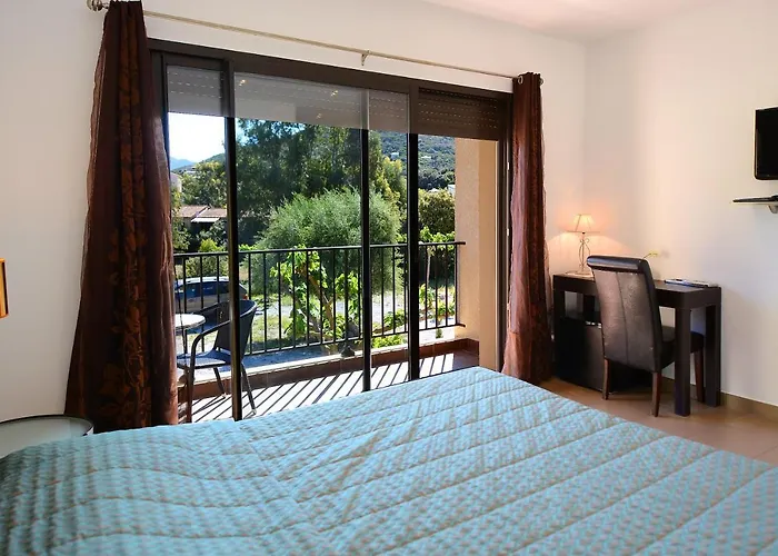 L'alivu Hotell