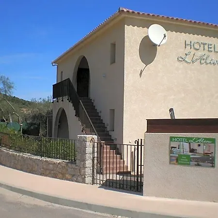 L'alivu Hotel